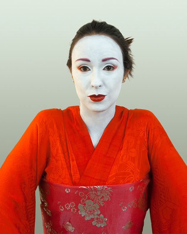 RedKimono-Juliana-copyright-Lis-Fields-2014-web
