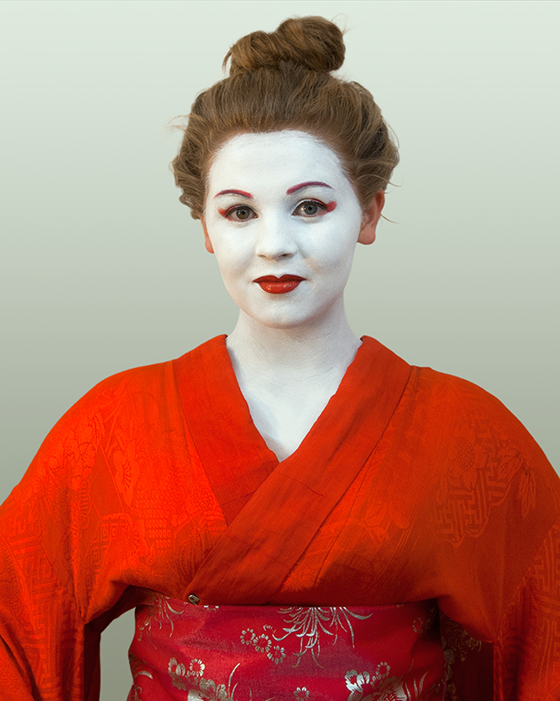 Red-Kimono-Milly-copyright-Lis-Fields-2015