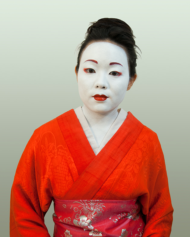 redkimono-ayumi-copyright-lis-fields-2015web