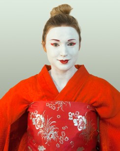 RedKimono-Marina-copyright-Lis-Fields2015